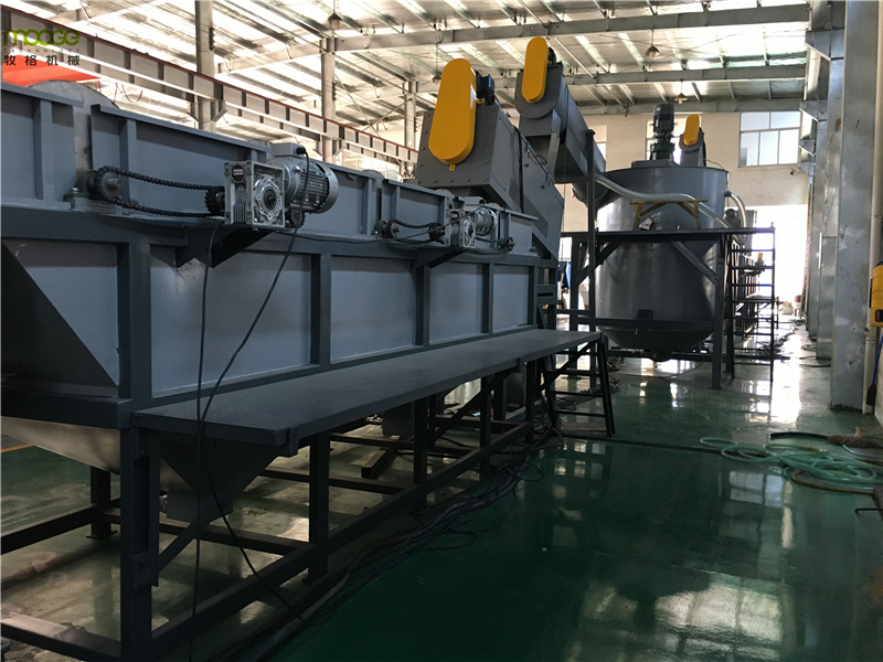 HDPE Mulching Plastic Film Recycling Machine Semi Automatic Film Granulator
