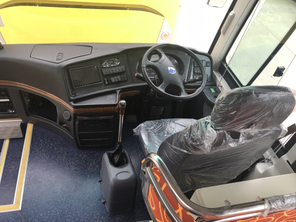 New Shenlong Coach Bus SLK6122D 47 Seats Right Hand Drive New Coatch Bus With Diesel Engine