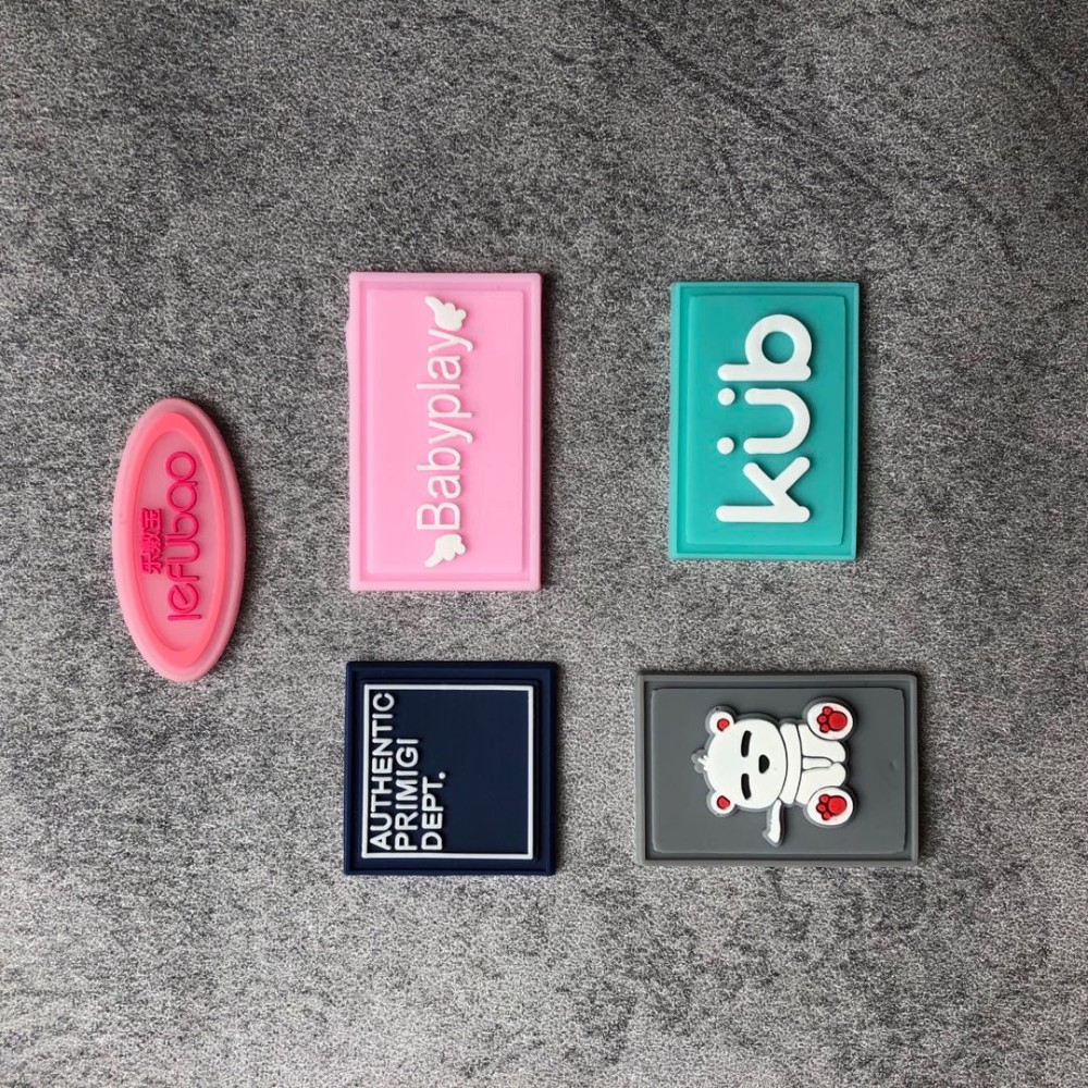 Luxury Custom Logo Clothing Tags With Your Own Logo Foil Printing/Private Swing Tags For Clothing
