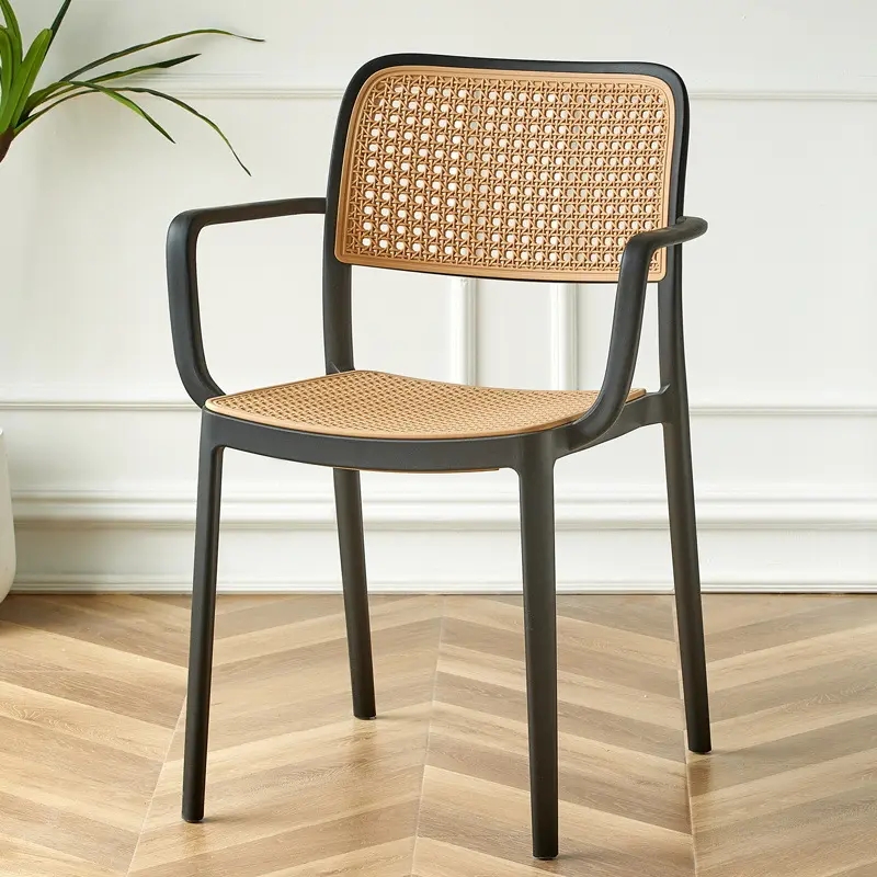 Hole Back Polypropylene Dining Chairs Restaurant Modern Dining Chairs Plastic