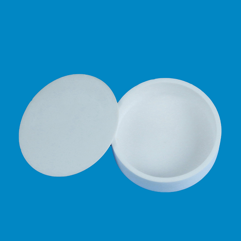 Long Lifespan Refractory Alumina Ceramic Crucible Wear Resistant High Temperature Crucible Alumina