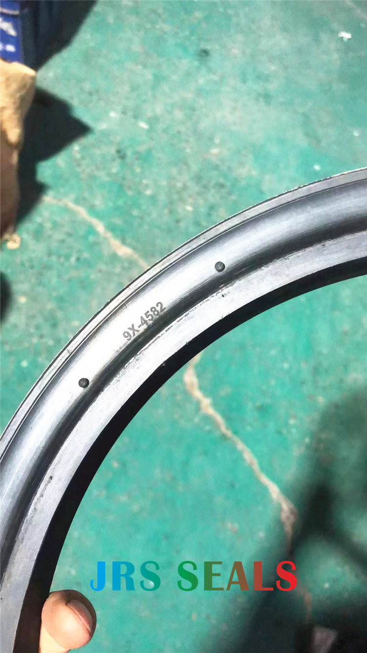9X4582 4428589 9X4588 3W1848 Oscillating Seal Track Skidder Rubber Steel Seal Assembly