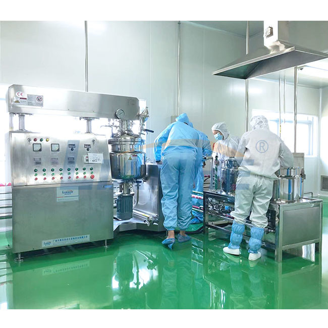 50L Vacuum High Shear Emulsifier Mixer PLC Control For Ice Water Cooling