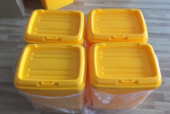 Food grade square Plastic Bucket 20 liter with lid, dog food plastic container, PP/PE Plastic dogs-food Bucket Pail Easi
