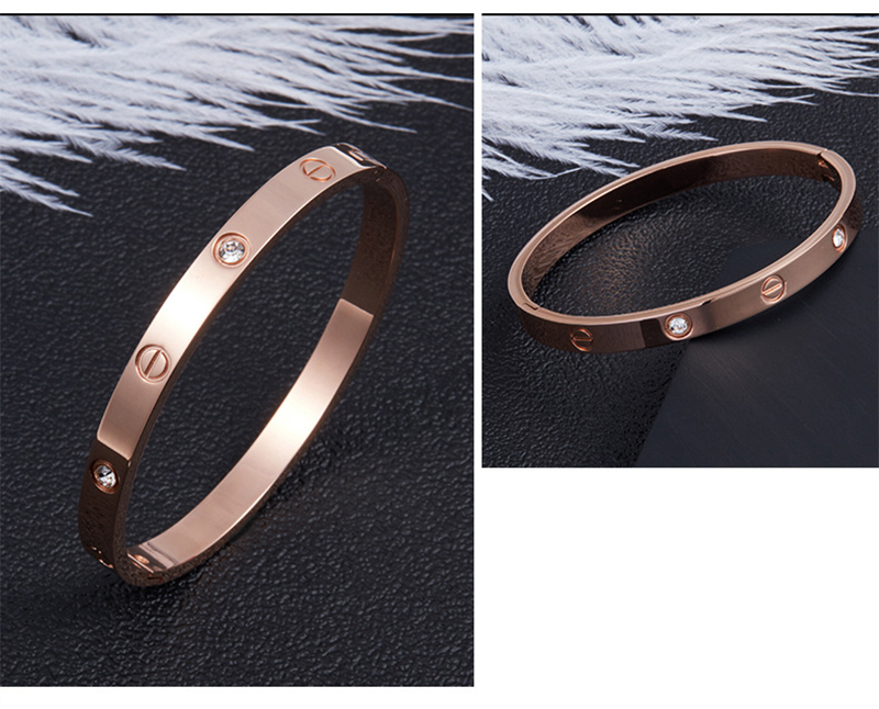 Rhinestone Bangle With Ring Attached Gold 0.02kg Weight 0.6cm Width