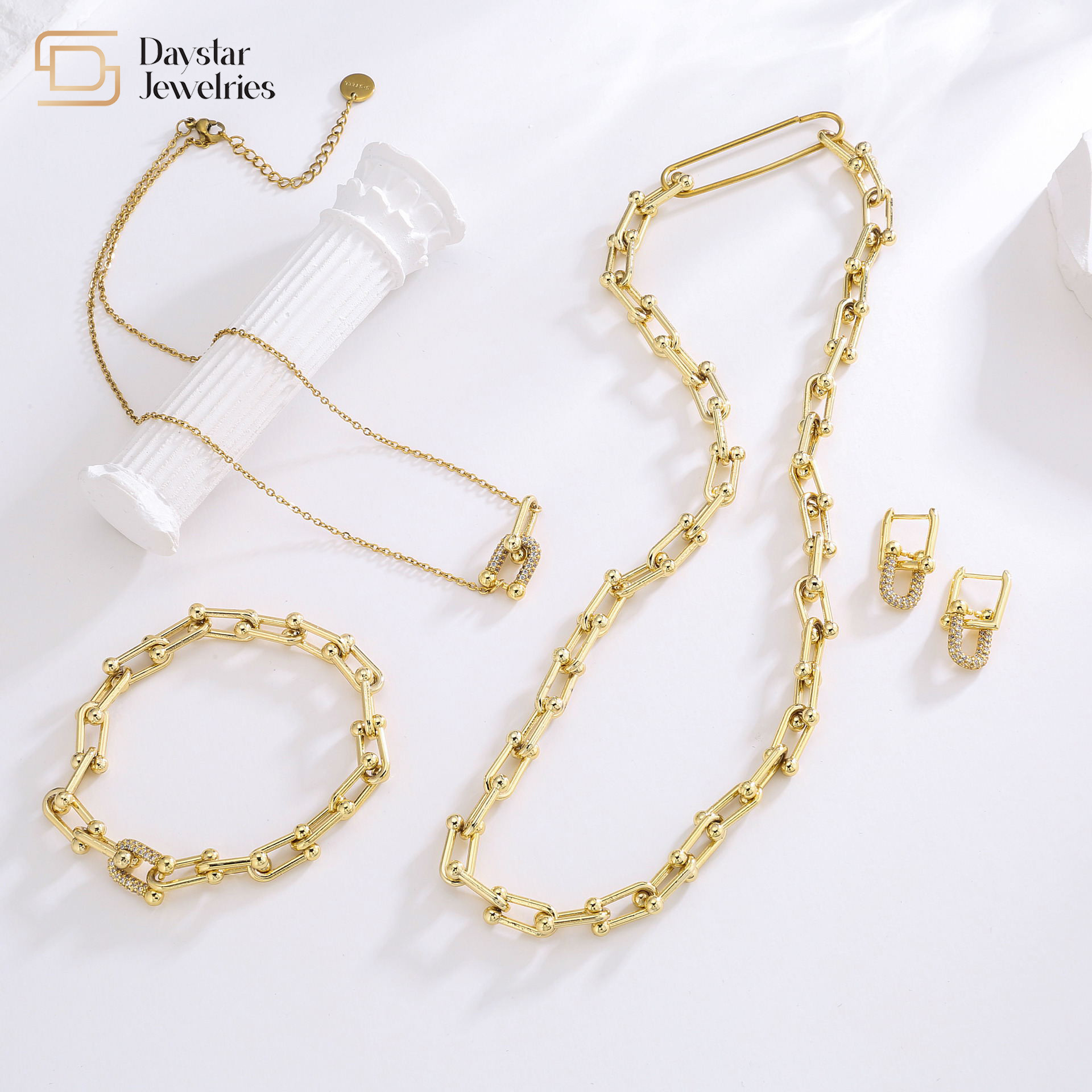 18k Gold Plated Diamond Zircon Jewelry Set Horseshoe U Geometric