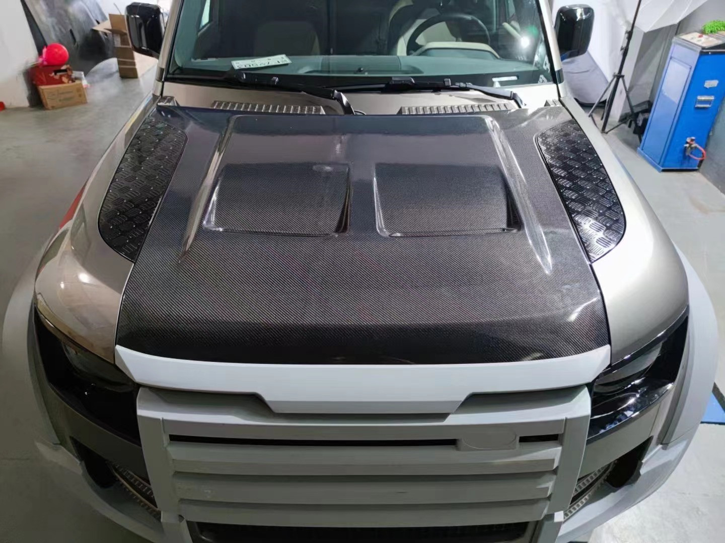 Carbon Fiber Hood for Land Rover Defender Carbon Fiber Material Defender Upgraded SVR Style Cover