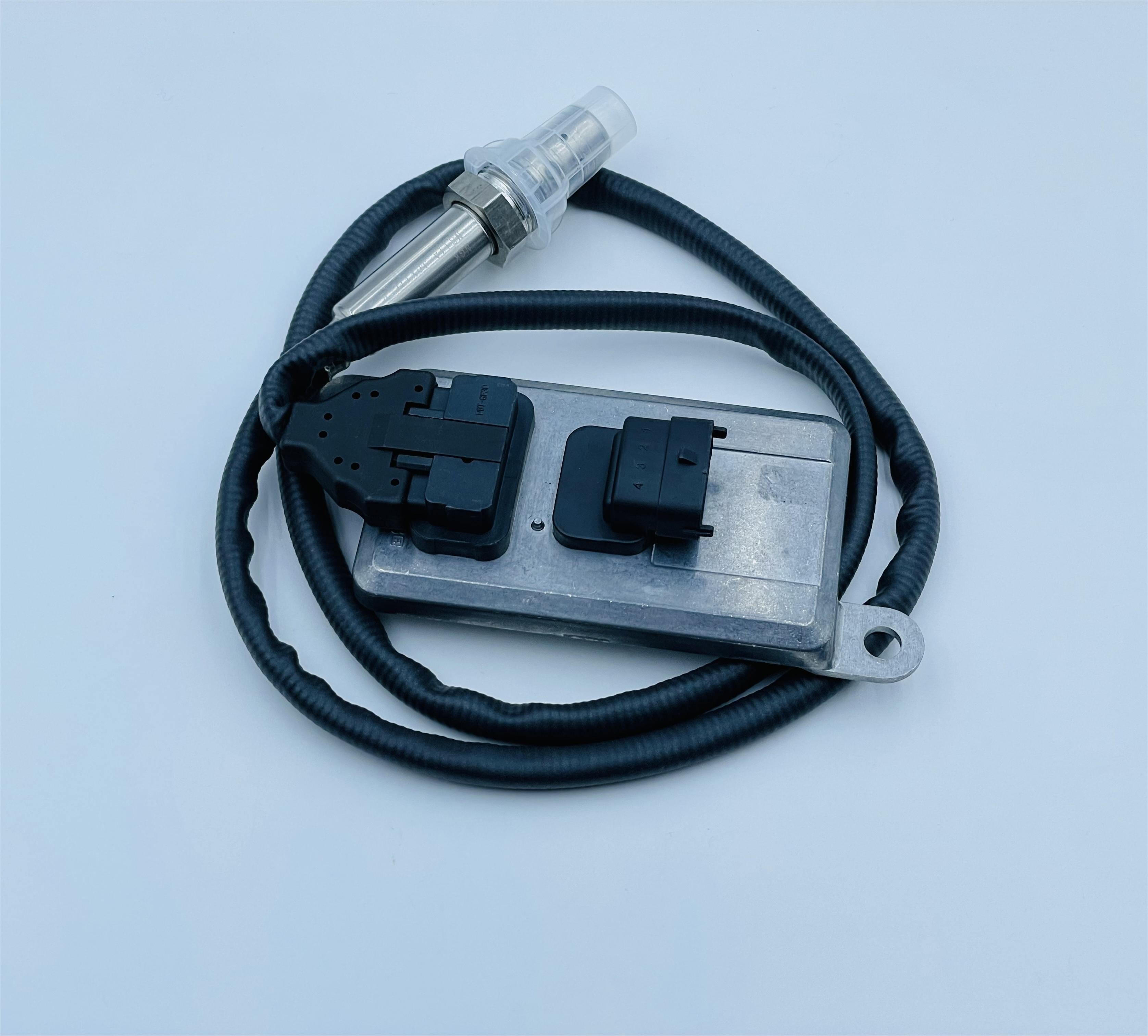 5wk96619b Black Nox Nitrogen Oxide Sensor 24V For Daf Oem 1793378