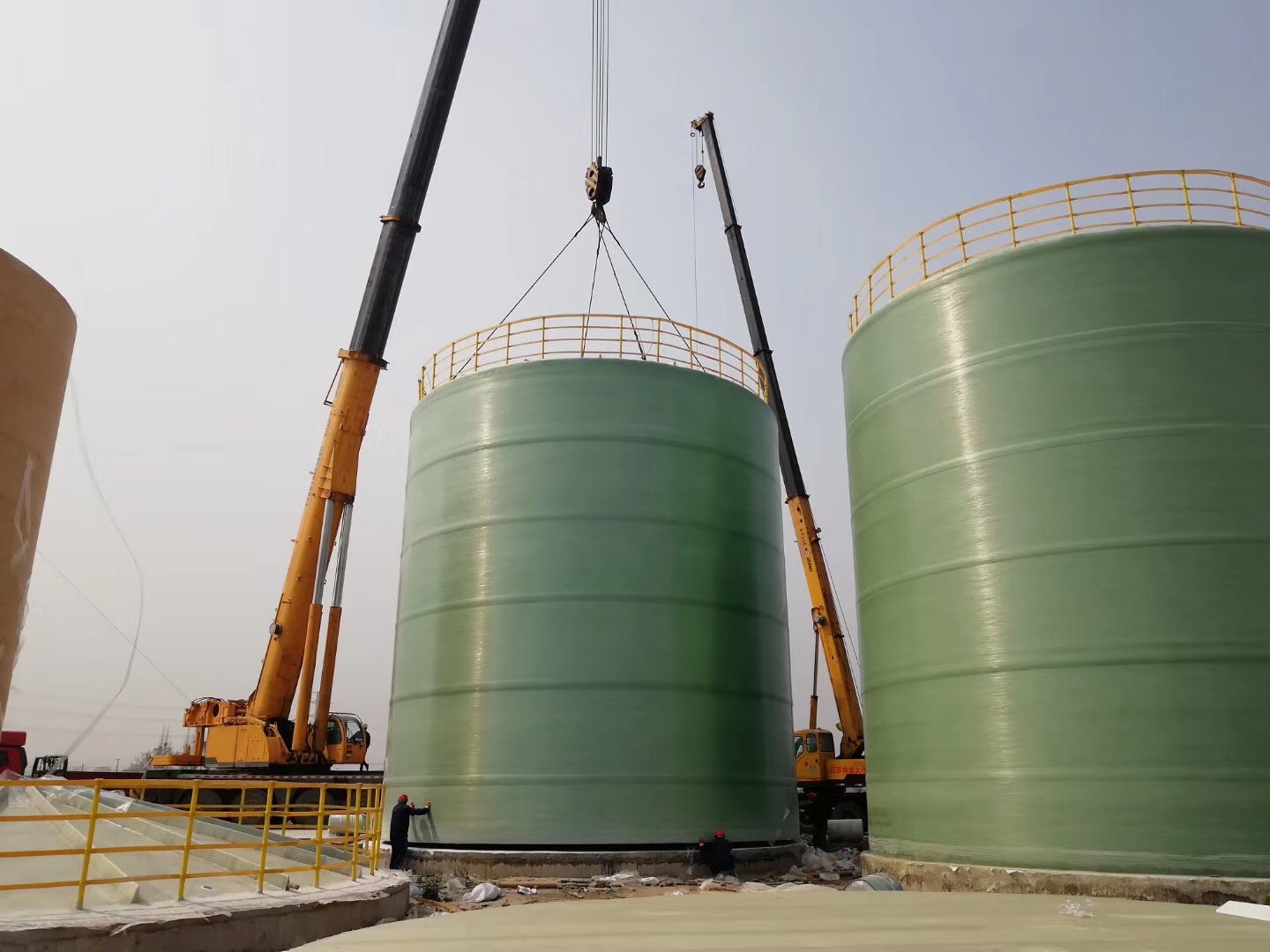 Filament Winding Vertical Frp Cylindrical Storage Tank Easy Installation