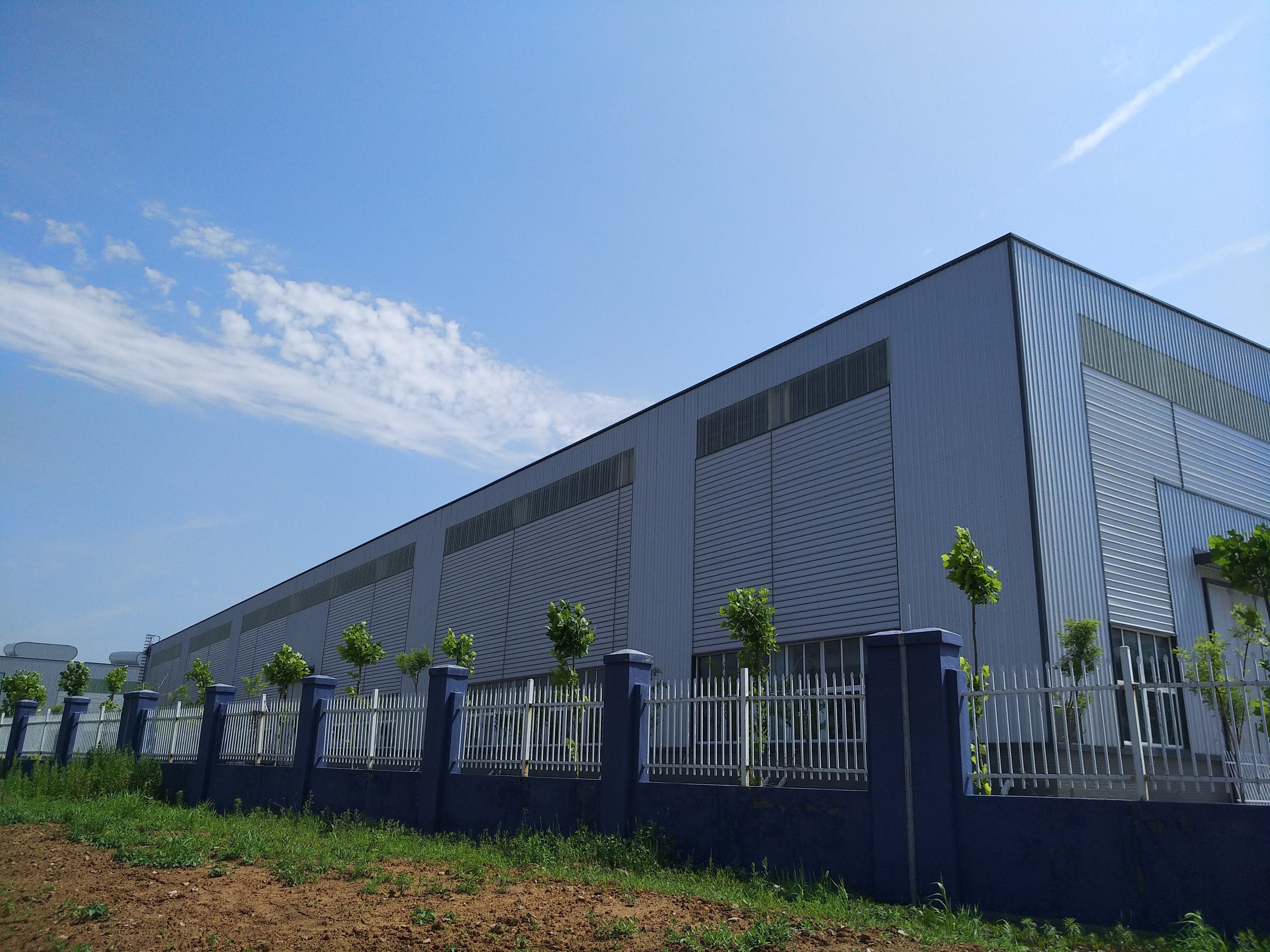 Q355B Grade Industrial Heavy Duty Prefab Steel Structure Workshop Construction