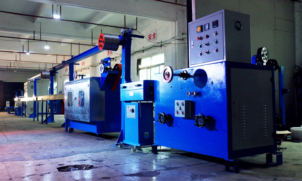 45kw 300m/min PVC PE Ф70 Single Groove Straightening Cable Extruder Machine