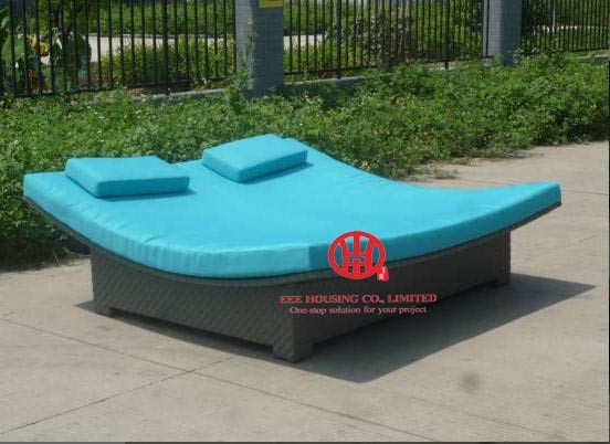 Guangdong rattan furniture factory/garden chaise lounger