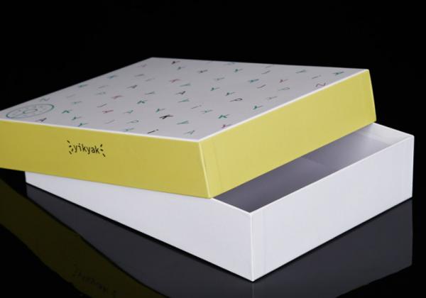 Quality Custom Logo Printed Rigid Cardboard Gift Boxes 157gsm Coated Paper Packaging Boxes for sale