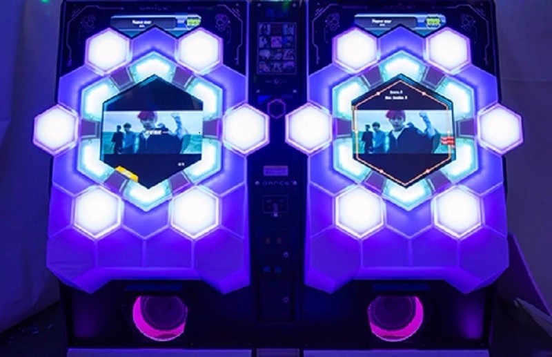 Arcade Video Dance Cube Coin Operated Music Machine For 1-2 Players