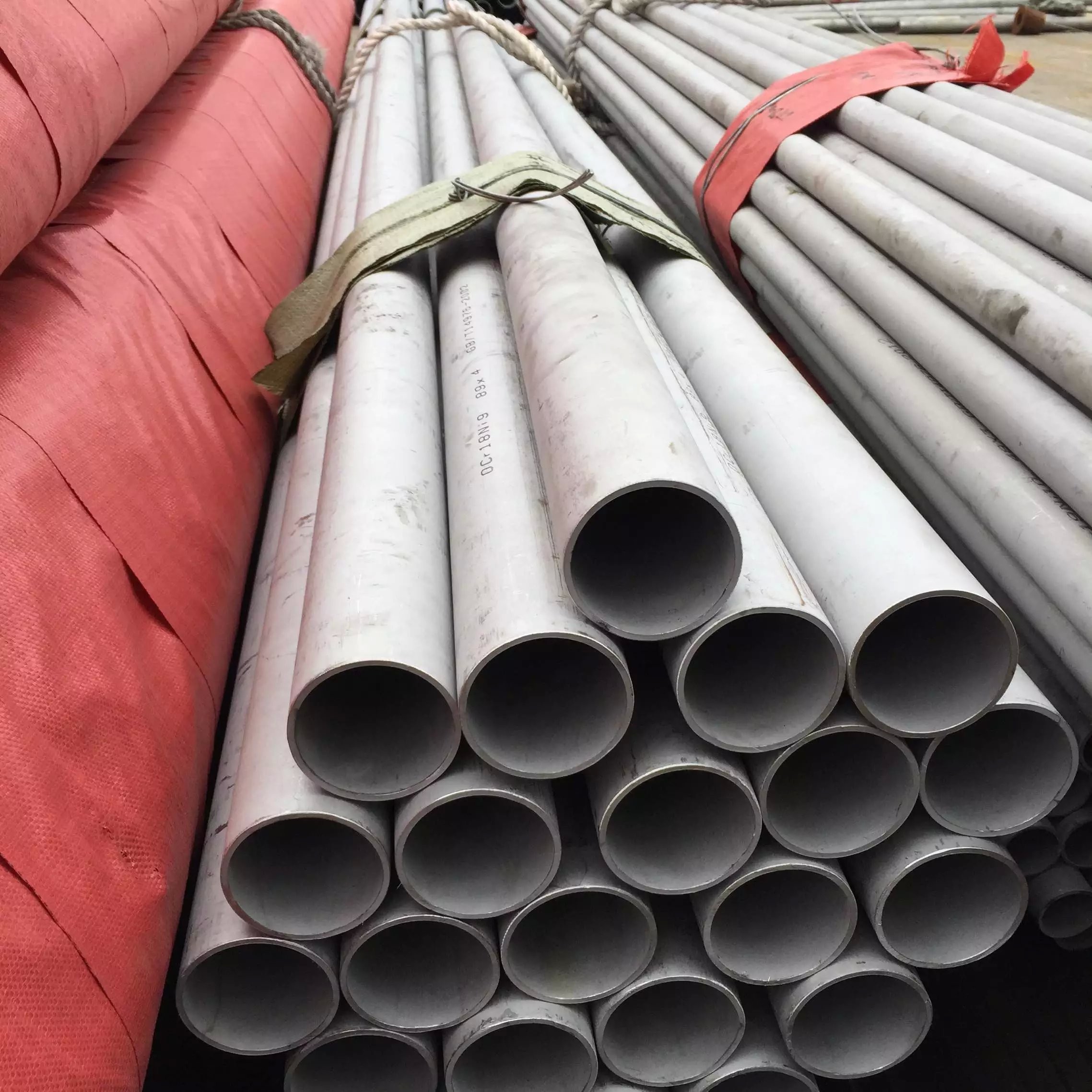 Decorative 304 Stainless steel seamless pipe / tube 3mm-50mm Wall thickness
