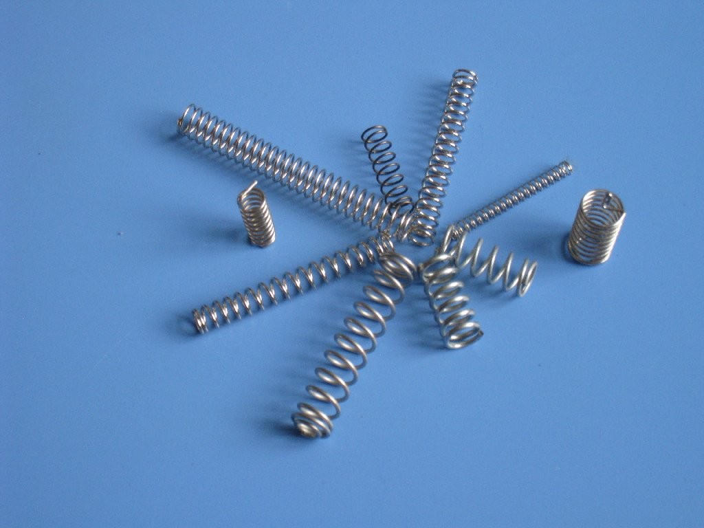 High Precise CNC Spring Coiling Machine With Fast Speed 500Pcs / Min