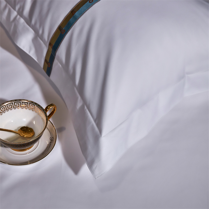Home Custom 100% Cotton Satin Wide strip 60s Jet White Embroidery Luxury Duvet Cover Set