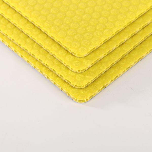 Yellow Customized Plastic Honeycomb Sheet Recycled Polypropylene Honeycomb Panel 1500mm