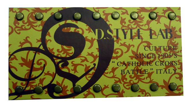 Colorful Embossed Leather Patches With Customized Pattern For Garment / Jeans