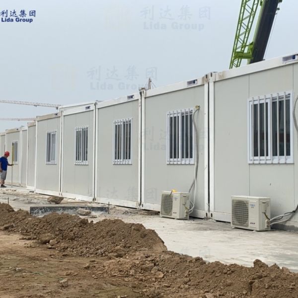2500mm Height Expandable Modular House 0.8KN/M2 Mobile Expandable Prefab House