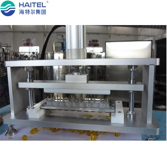 Lab Automatic Gummy Candy Machine Jelly Candy Producing Line