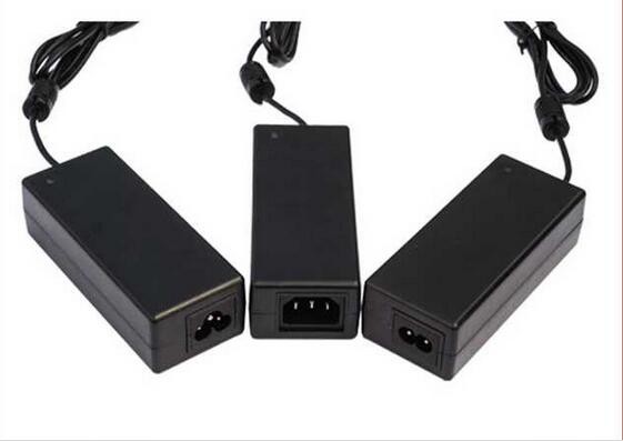 High Efficiency 120mvpp 12v Power Adapter Portable With 50-60Hz Frequency