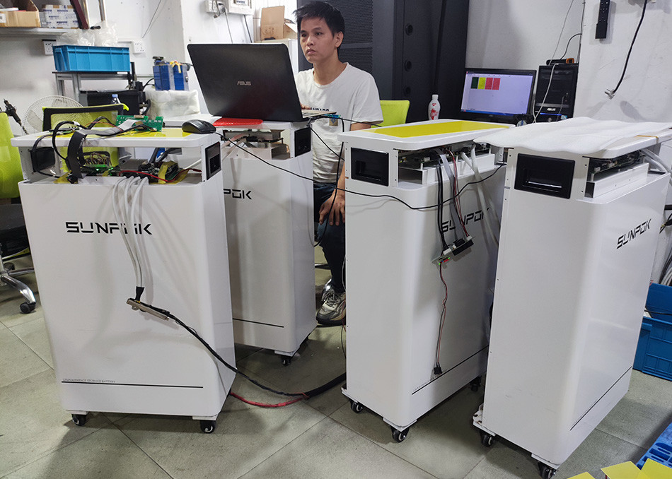Lifepo4 Lithium Battery 48v 20kw 10kwh Stacked Module Energy Storage Akku