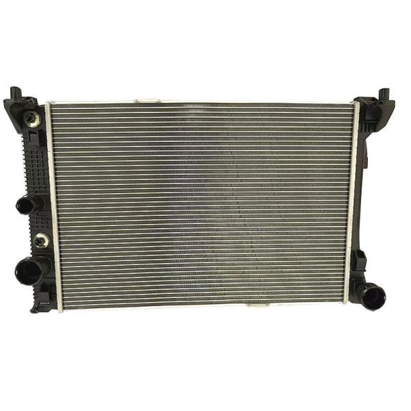 Auto Parts WATER COOLER RADIATOR 2045001603 For Mercedes Benz W212 C207 S212