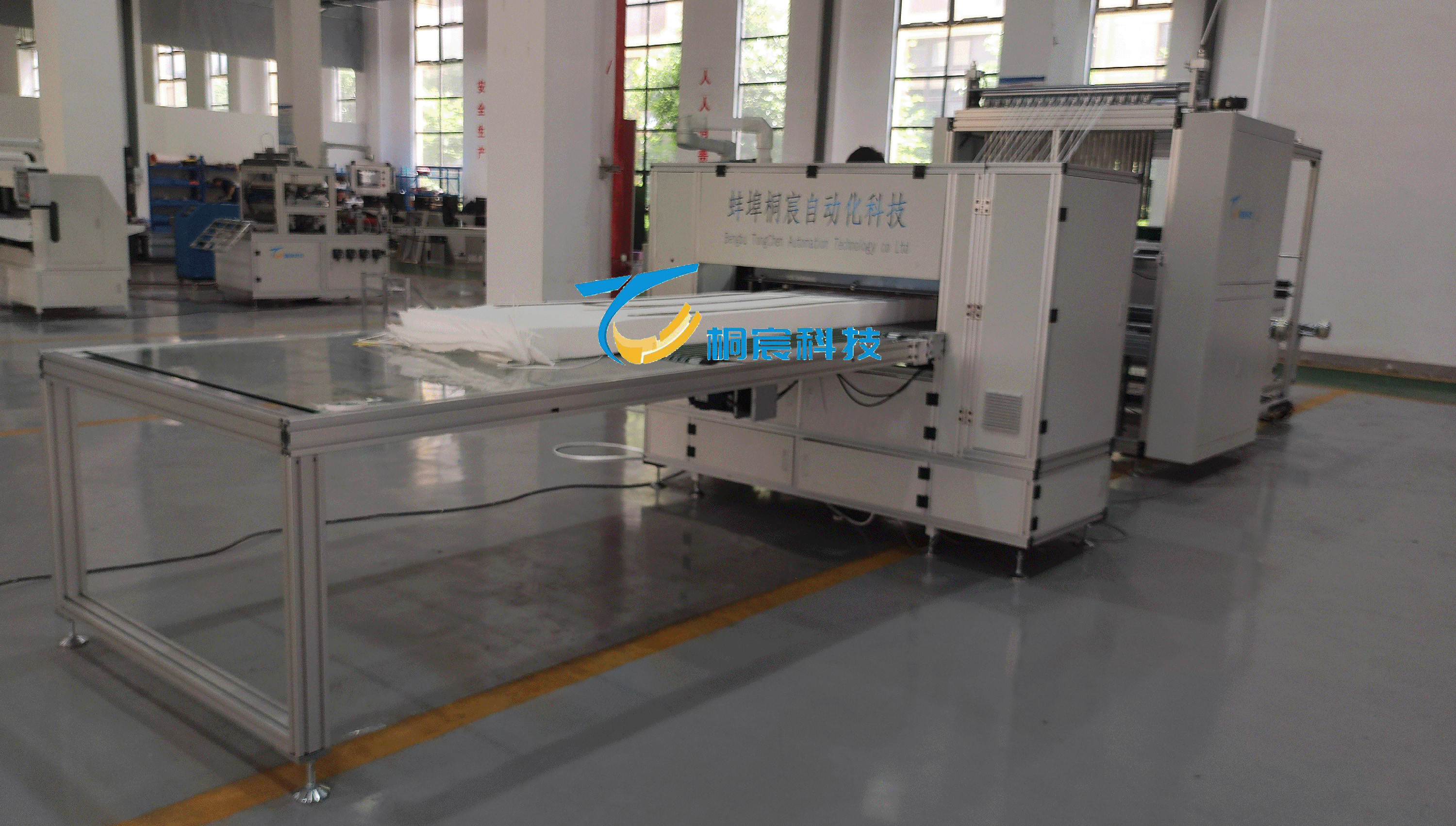 Fully Automatic Glass Fiber Pleating Machine Pleated Paper Production Line 60Hz