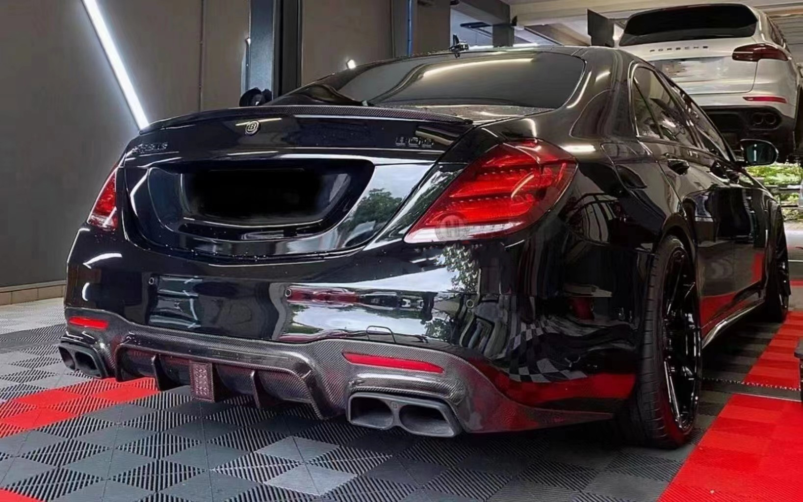 BRASS Tyle Front Shovel Rear Diffuser for Mercedes-Benz W222 AMG S63 S65 S63 S65 Carbon Fiber Body Kit