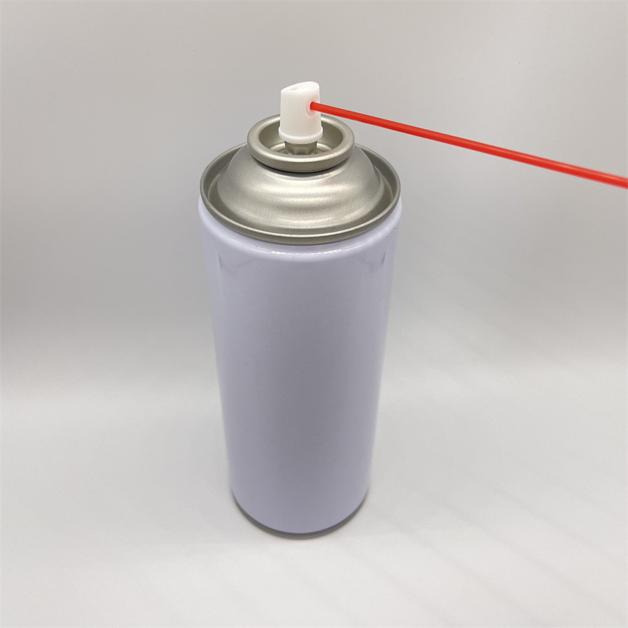 Efficient WD - 40 Maintenance Valve for Marine Applications with Long Reach Spray