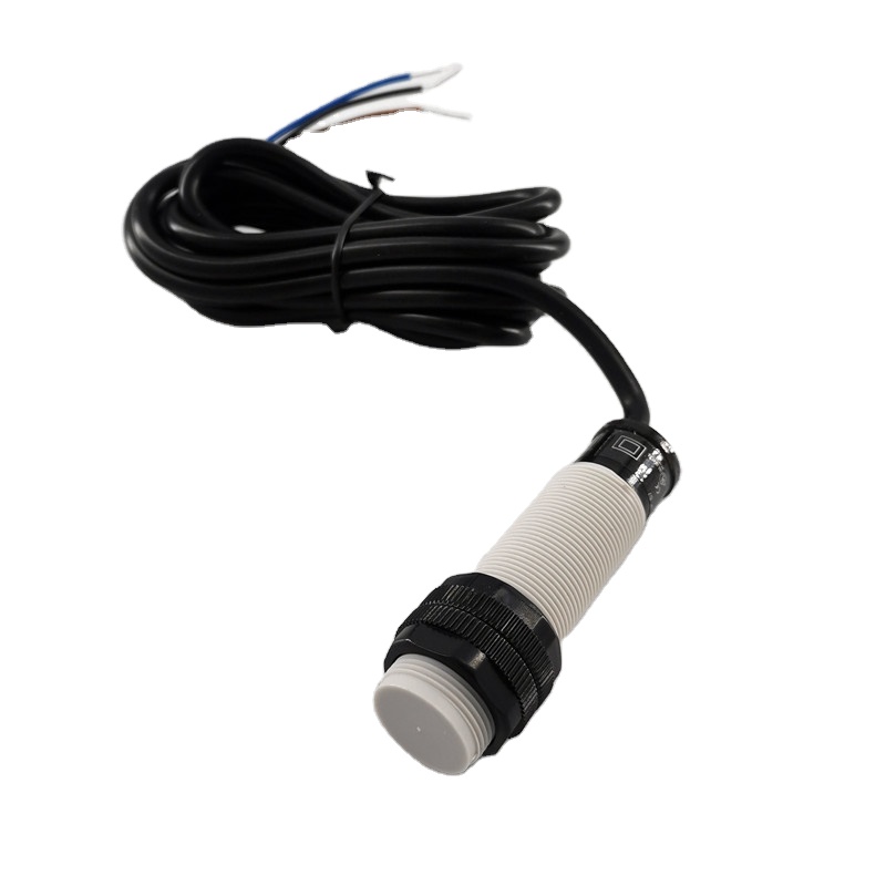 Capacitive Type Proximity Sensor M18 DC10-30V AC85-264V 8mm-15mm Detection Distance Proximity Switch
