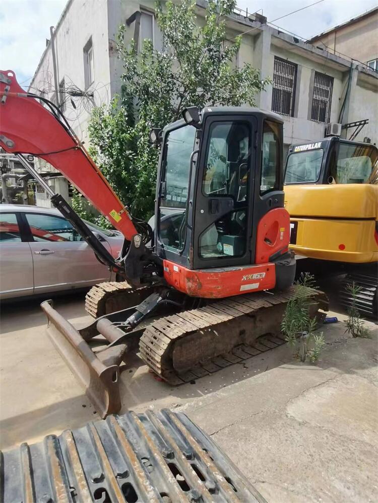 Second-hand Kubota KX163 Excavator with 0.22m3 Bucket Capacity in Shanghai Japan Made