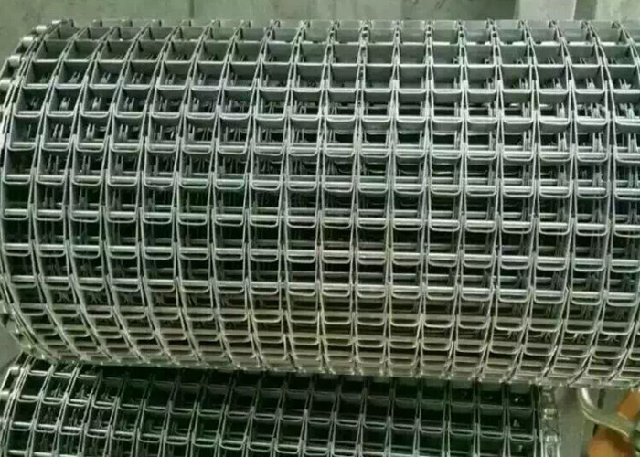Professional Flat Wire Mesh Belt For Small Food Biscuits And Chocolate Snacks