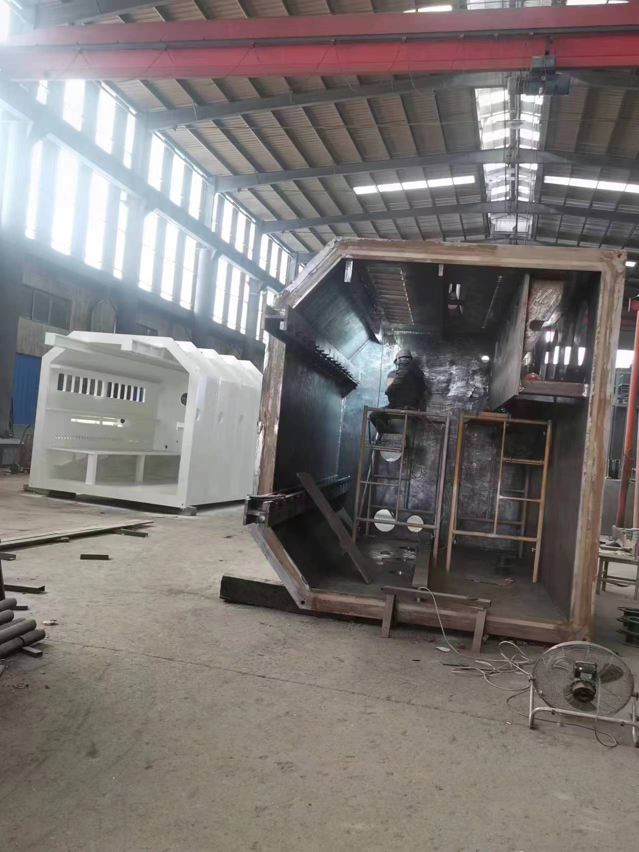 Crucible Vacuum Metallizer for Pet Yarn Film in Customers Demand Color