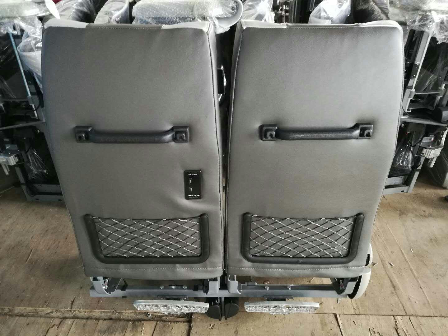 45 Seats Daewoo Coach Buses GDW6117 Coaster Double Decker Yutong Air Purifier