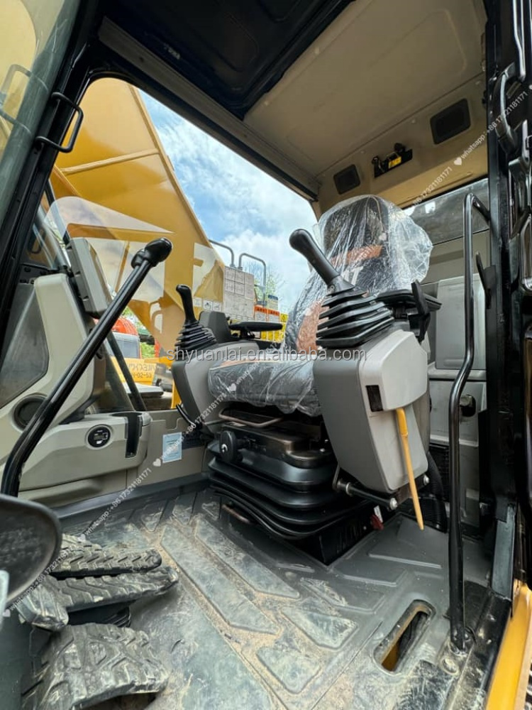 Digging in good condition, sold at a cheap price, 20 tons of mining type Caterpillar 320second-hand excavator Digging