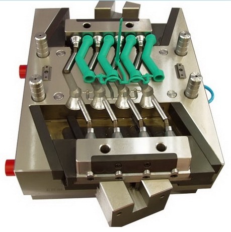 High precision plastic injection moulding product Long bend Mold