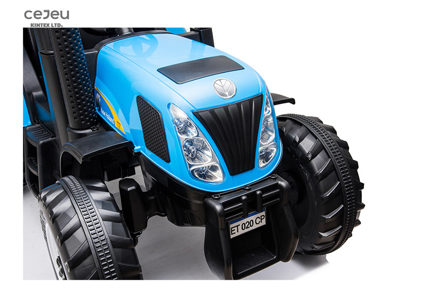 6 Km/Hr Plastic Ride On Tractor New Holland T7 Blue Ride On Tractor And Trailer 28kg