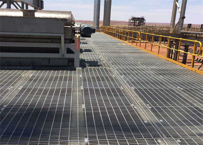 Pressure Resistance Welded Heavy Duty Bar Grating Q235 SS Floor Grating