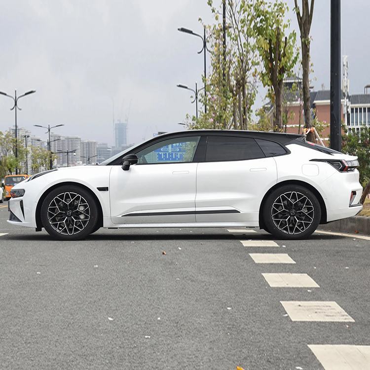 2024-2025 WE 4WD Sports Long Range Electric Vehicle Zeekr 001 White 5-Door 5-Seat Hatchback Body Structure for Standards