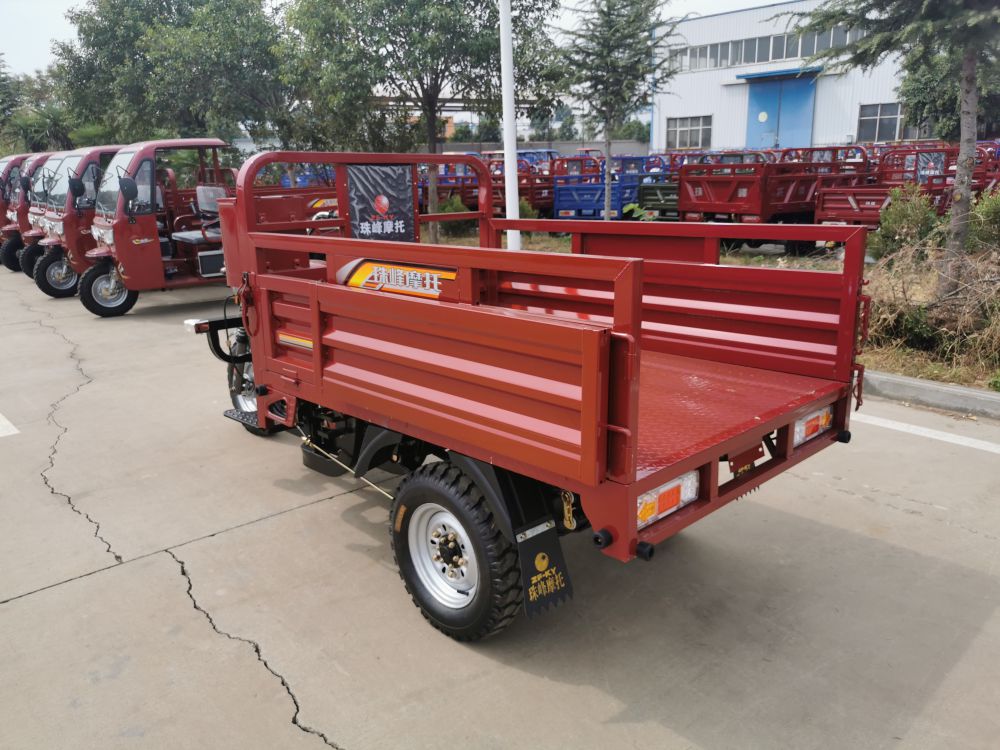 Hydraulic Self Lifting Fuel 3 Wheel 200CC Cargo Tricycle