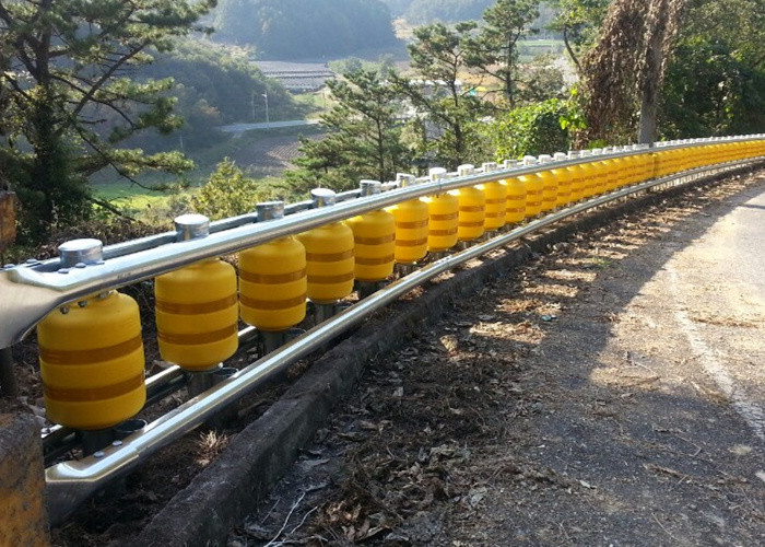 Safety Roller Barrier Highway Rotating Guardrail Rotating Safety Barrier