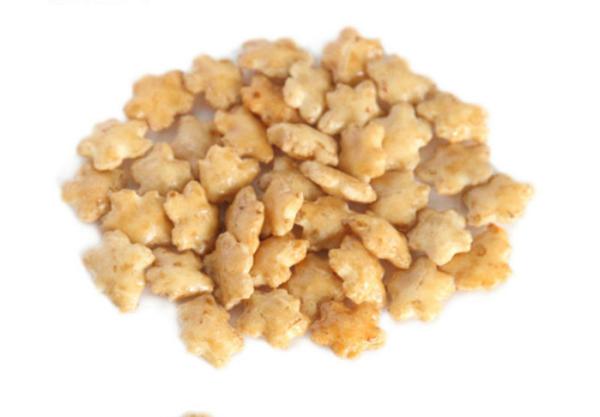 Nutritious Puffering Rice Cracker Mix Food Snacks Low Fat With Health Certificat