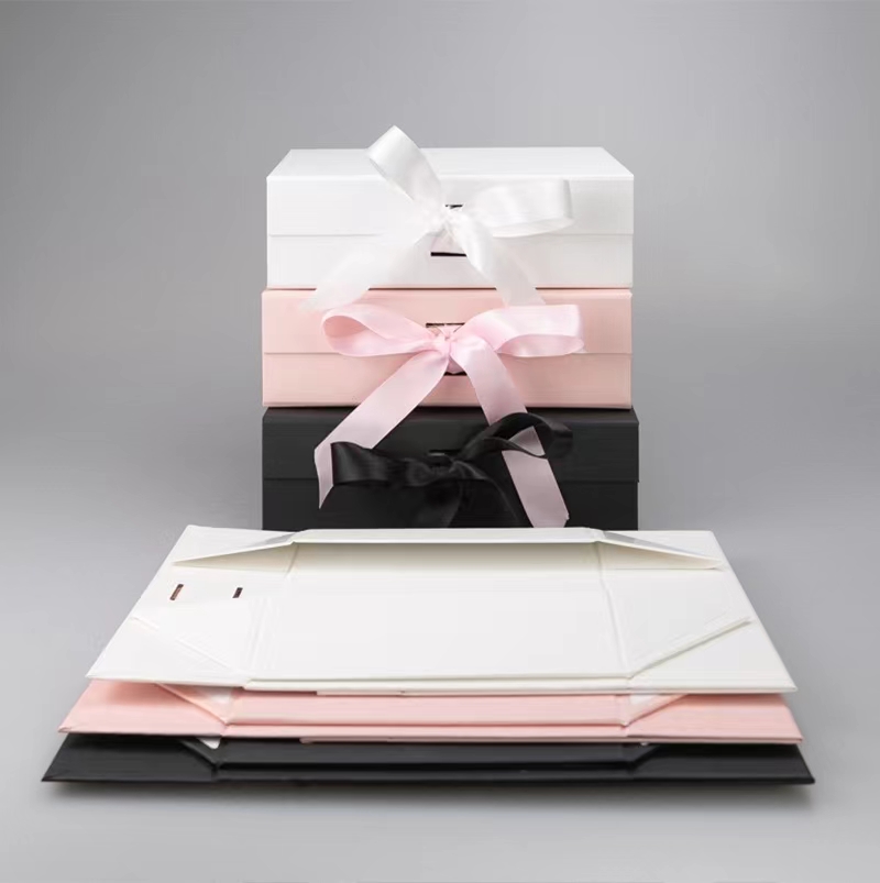 Durable T Shirt Black Rigid Gift Box , Hoody Cardboard Box With Flap Lid