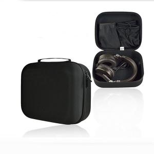 China Dust Proof Retractable Earphone Case , Velvet Pocket Inside Custom Headphone Case on sale