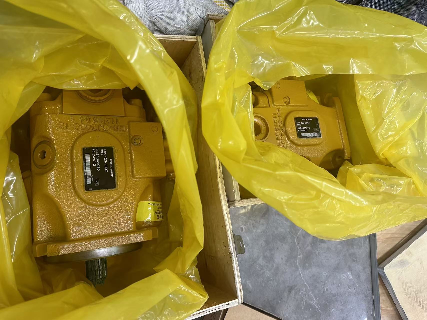 Standard Size 423-0097 Hydraulic Pump Assembly for Cat305.5E2 Manufactured