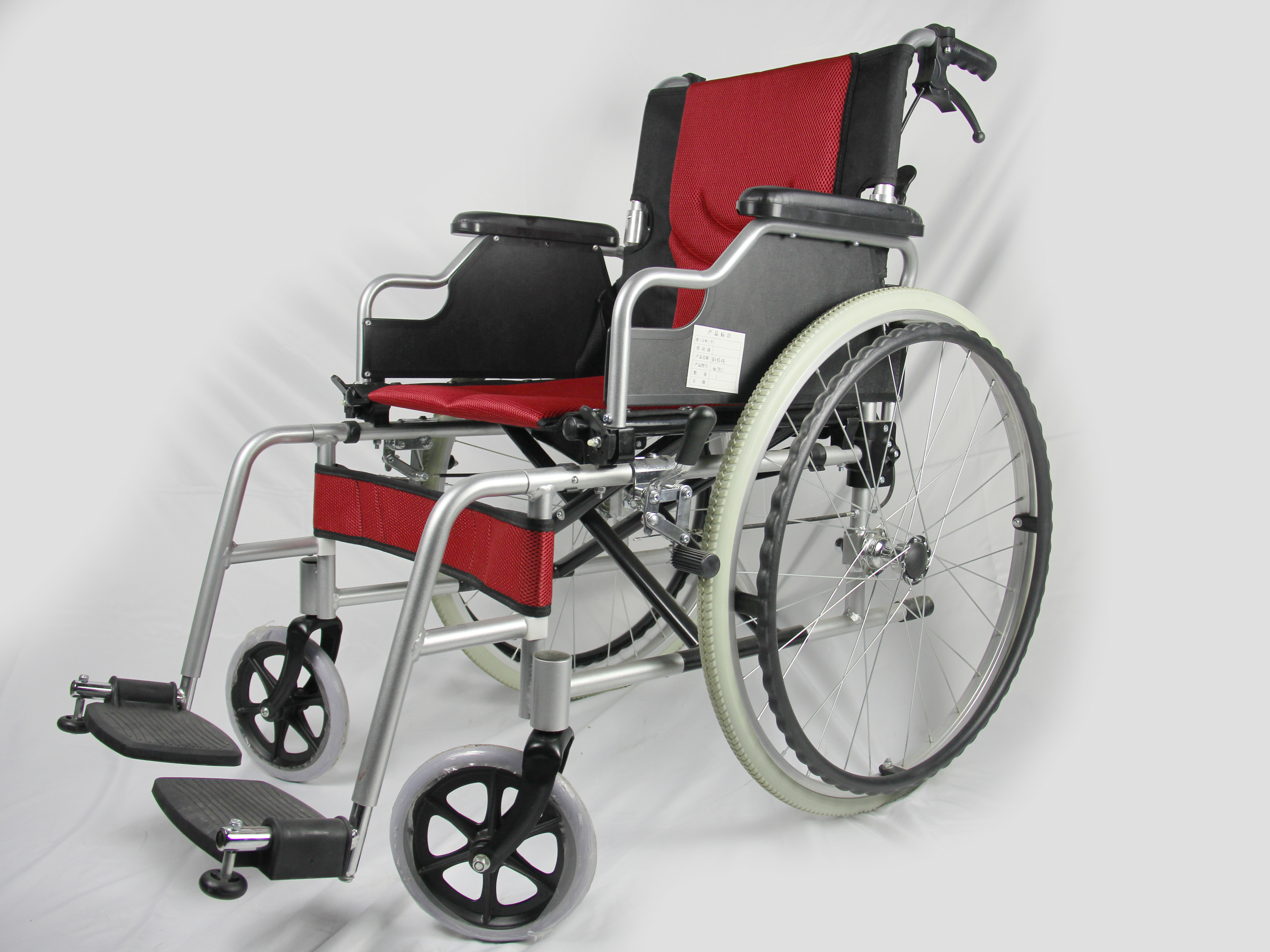 Premium Collapsible Aluminum Manual Wheelchair With Pneumatic Rear Wheel