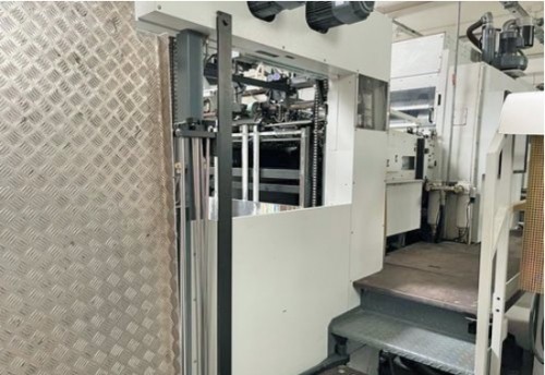 High Pressure Die Cutting Machine For Thinnest 80 G/M2 Paper 600 Tons