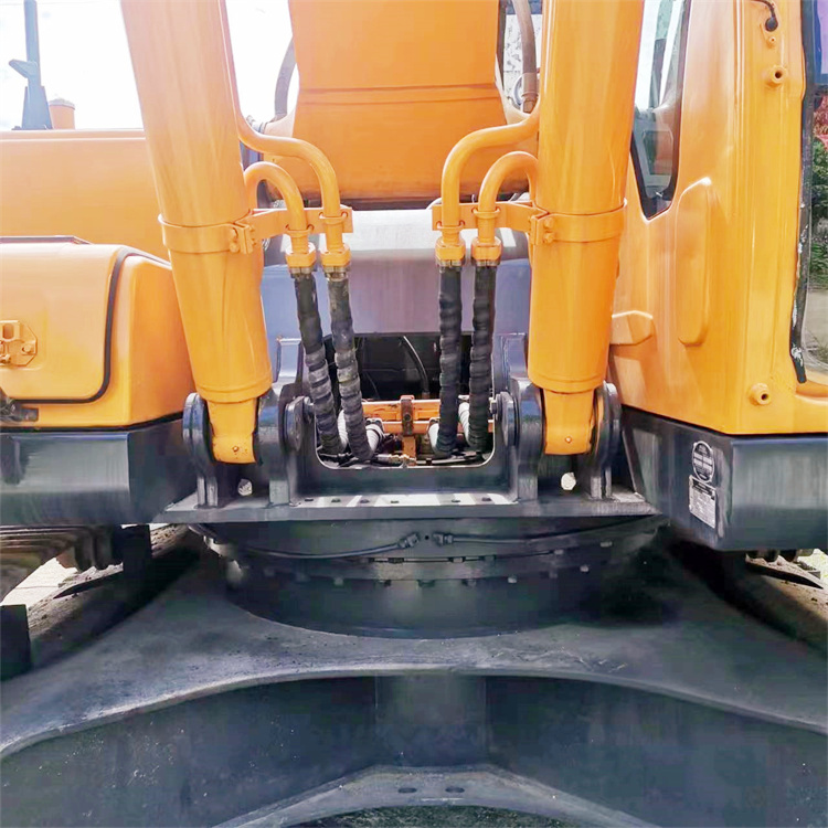 Used Hyundai 305 Excavator 30 Ton Rate Speed 4.2 km/s Health Condition Made in Korea